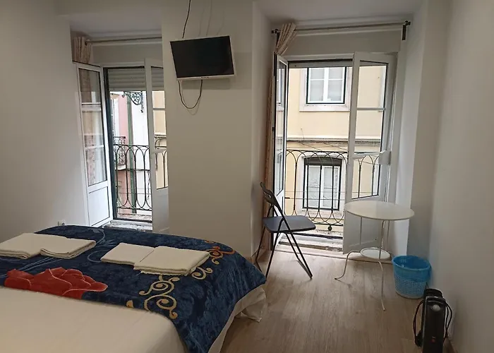 Martim Moniz 28 Guest House